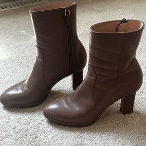 Rosalind 90 - bootie - in taupe Nappa leather